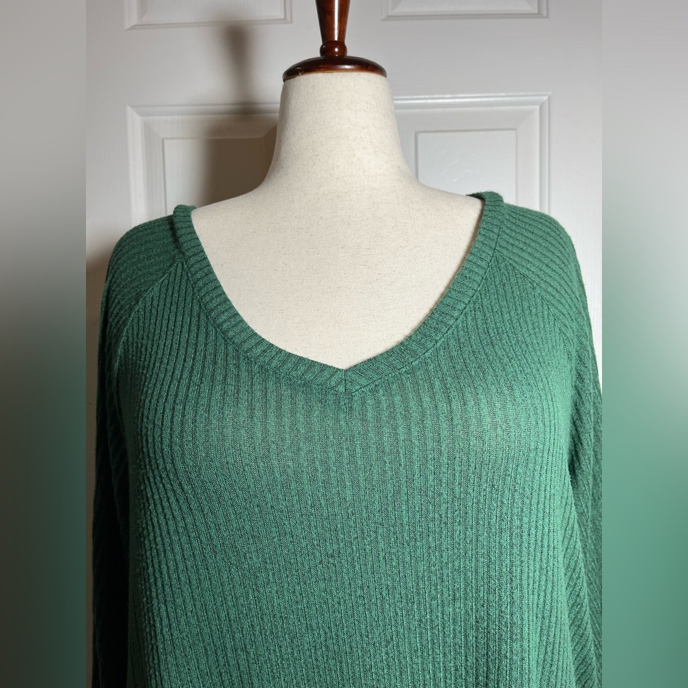 Lane Bryant Green Ribbed V-Neck Tunic Top Plus Size 18/20 - Picture 2 of 12